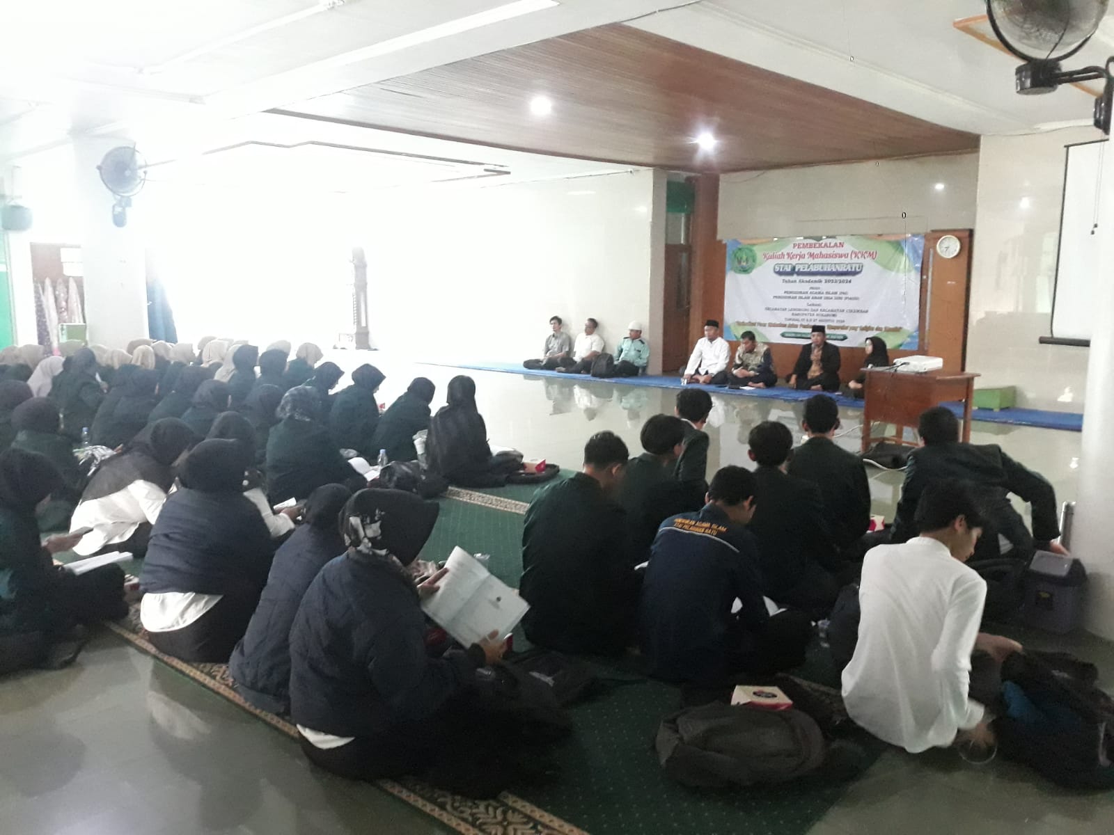 Kegiatan Pembekalan KKM Mahasiswa PAI dan PIAUD STAI Pelabuhan Ratu: Membangun Generasi Pendidik Berintegritas